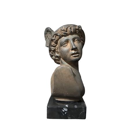 hermes hoofd standbeeld